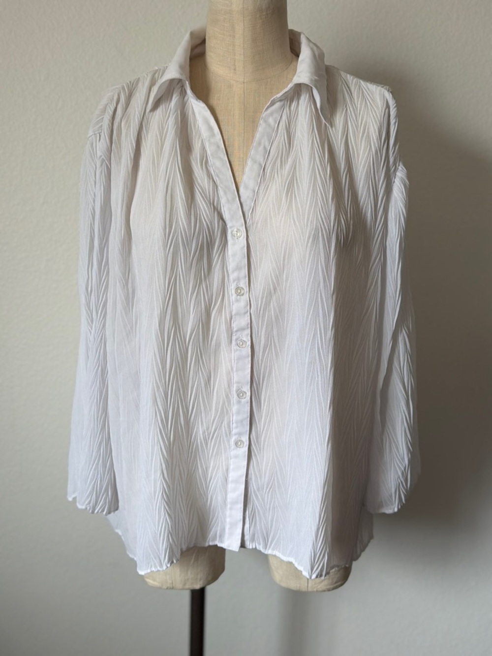 Vintage EK Designs Sheer White Long Sleeve Button Down Top